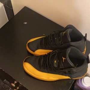 COPY - Jordan university gold 12 size 9.5
